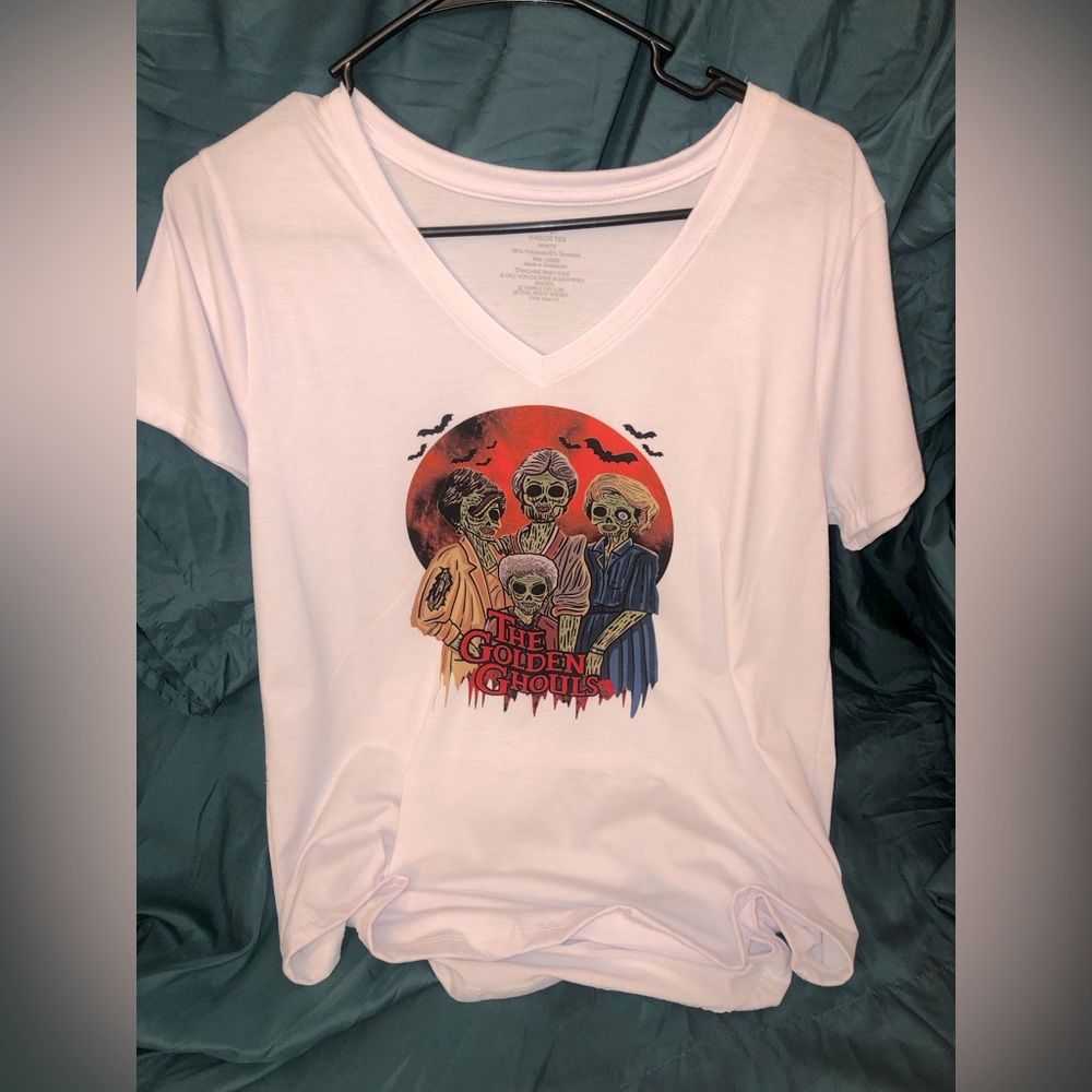 I make shirts!! Golden Ghouls 👻👵🏼